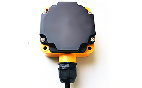 RFID工业级读写器UR5306