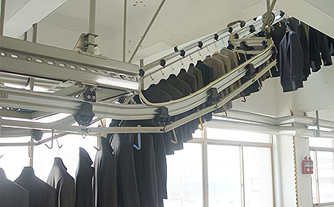 RFID服装吊挂分拣系统